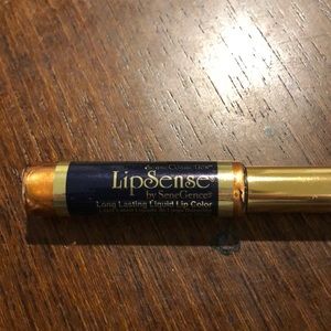 Lipsense